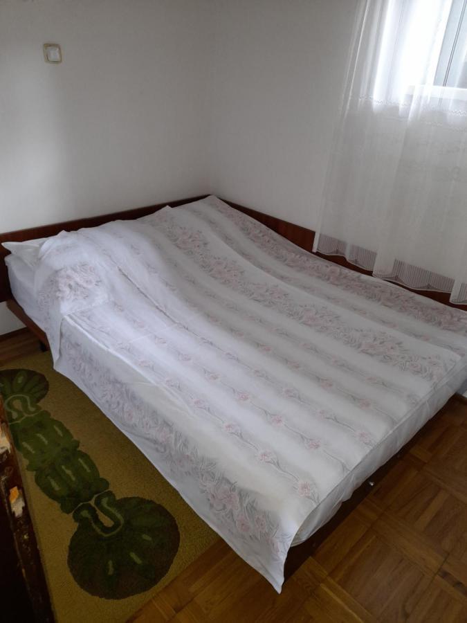 Privacy Διαμέρισμα Krmpote-Vodice Εξωτερικό φωτογραφία